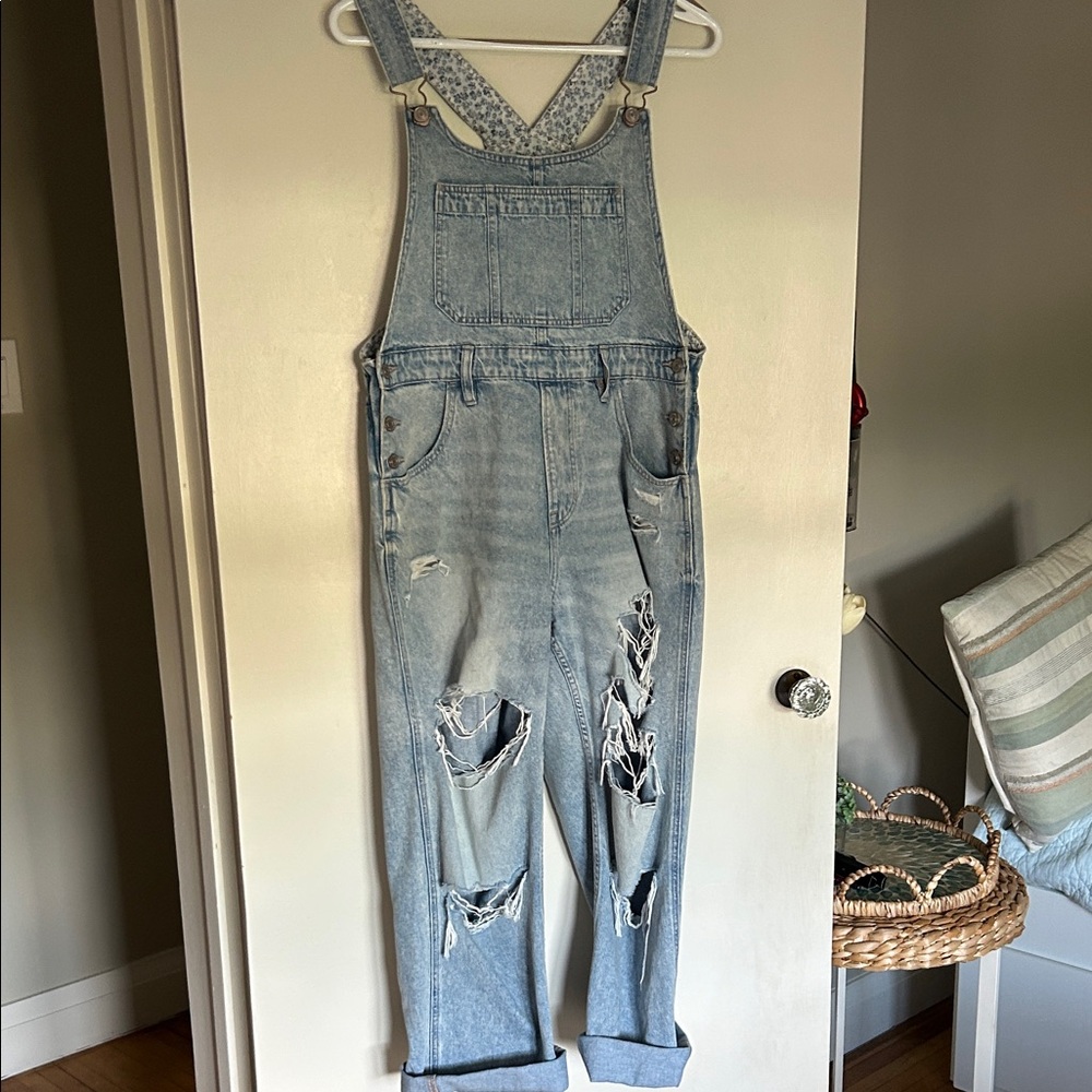 American Eagle Outfitters Light Blue Distressed Jeans Overalls